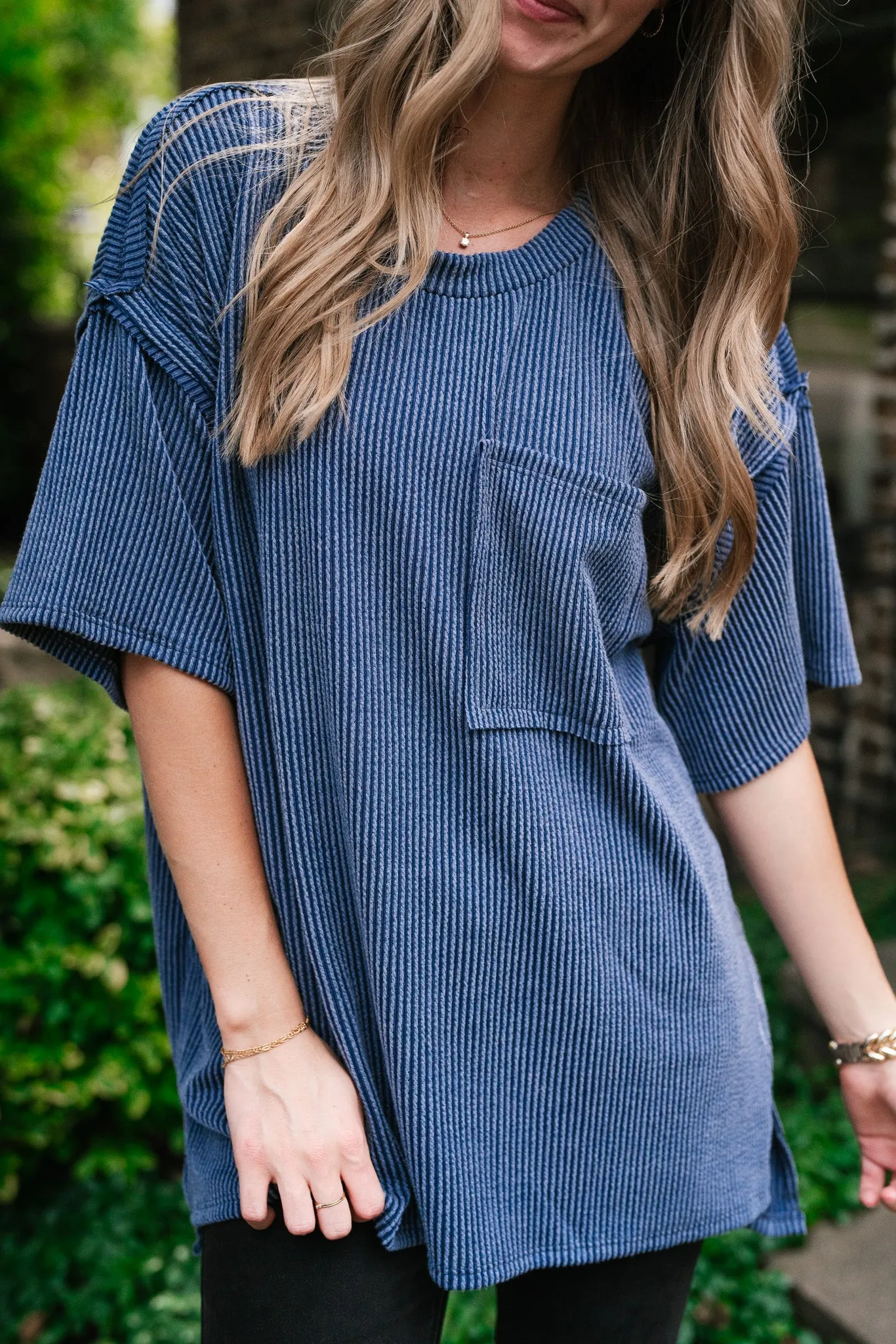 Forever Timeless Relaxed Ribbed Top- Navy