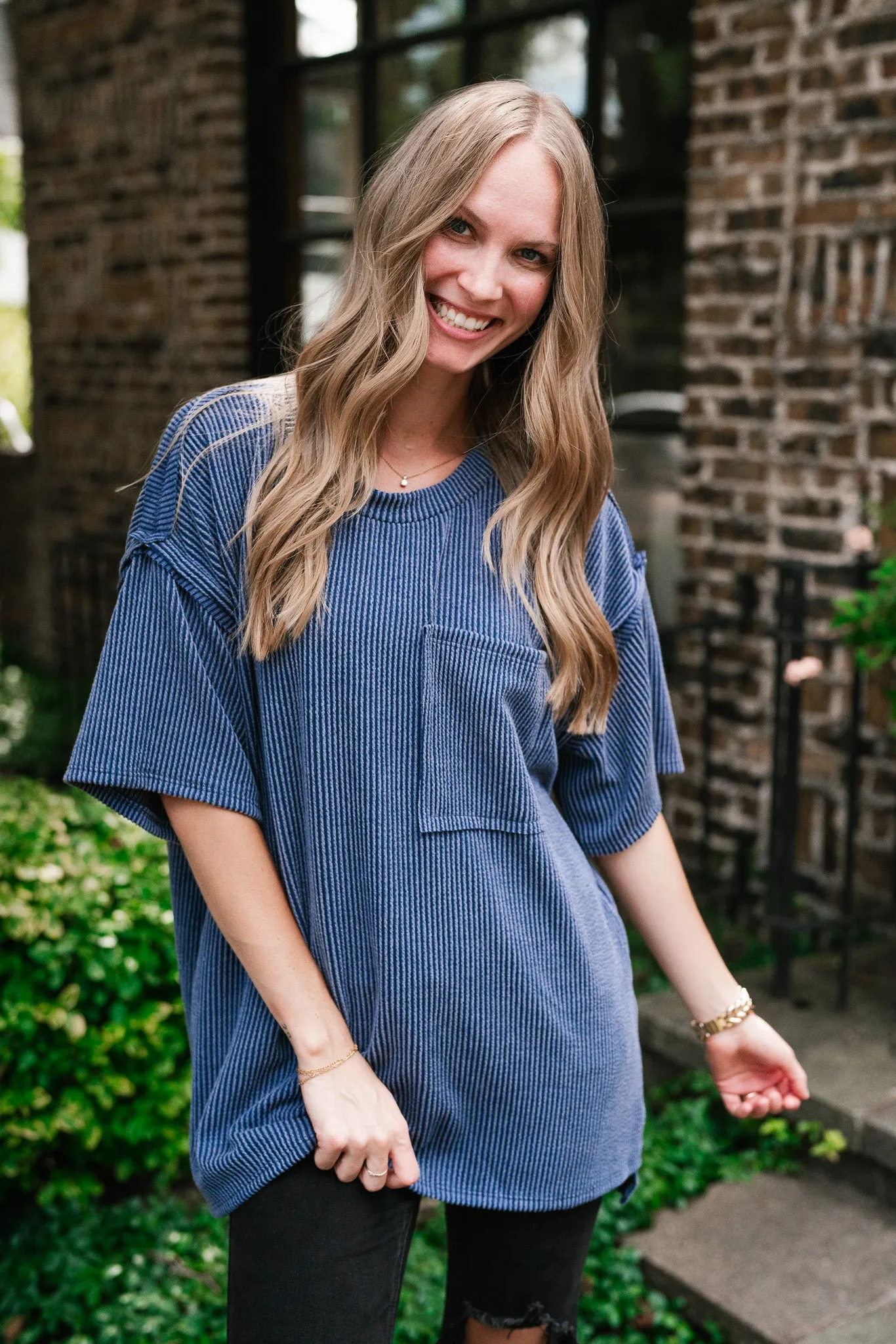 Forever Timeless Relaxed Ribbed Top- Navy