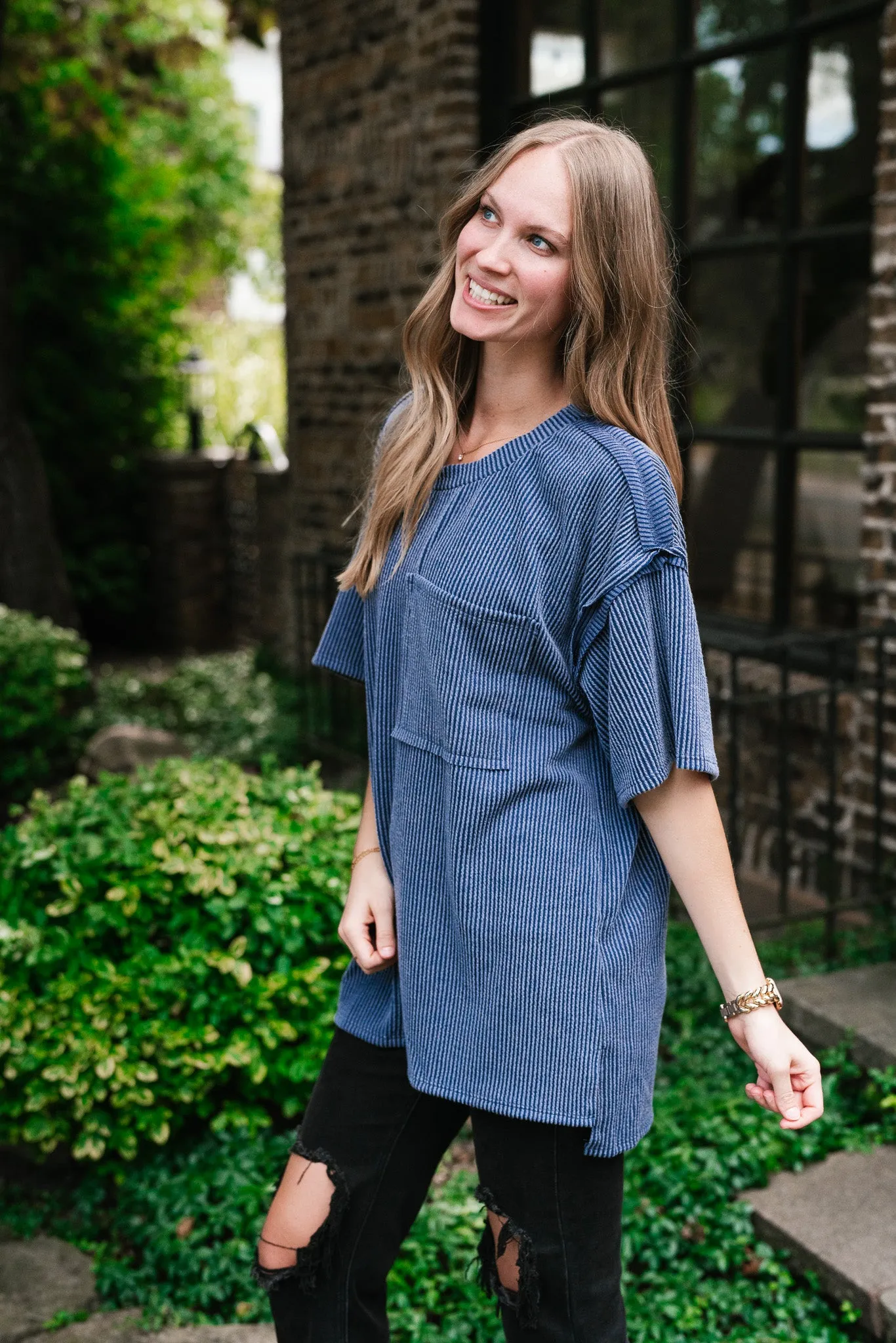 Forever Timeless Relaxed Ribbed Top- Navy