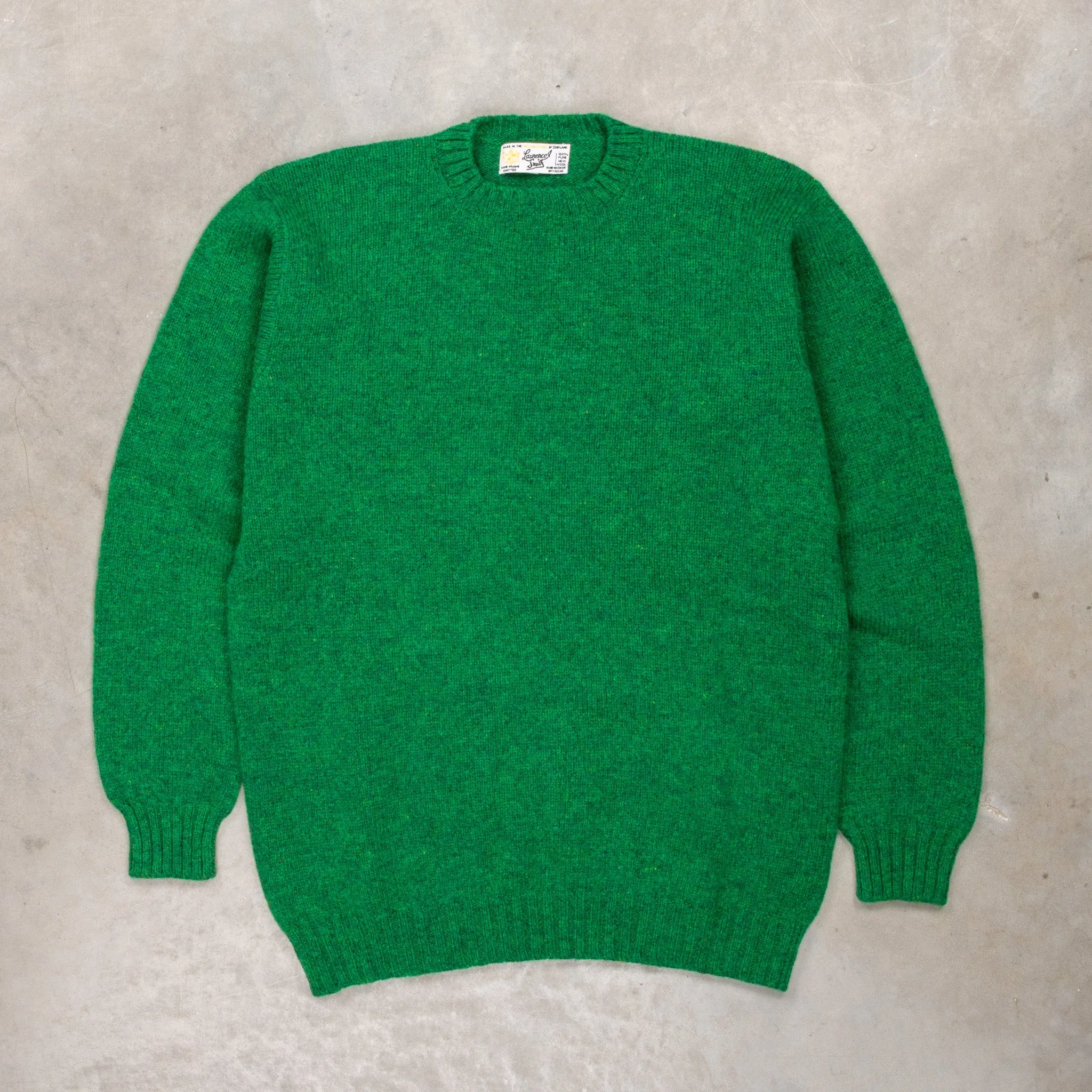 Laurence J. Smith  Super soft Seamless Crew Neck Pullover Clover