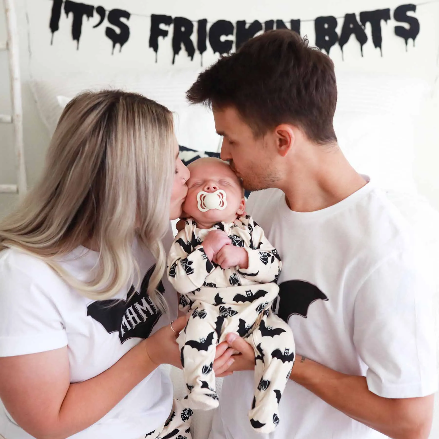 Scaredy Bats Zipper Footie